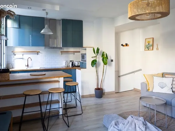 Duplex meublé 43 m² - Endoume, Marseille 7e - 1 250 CC