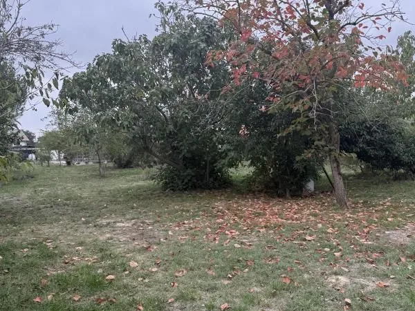 Terrain 590 m² Noe