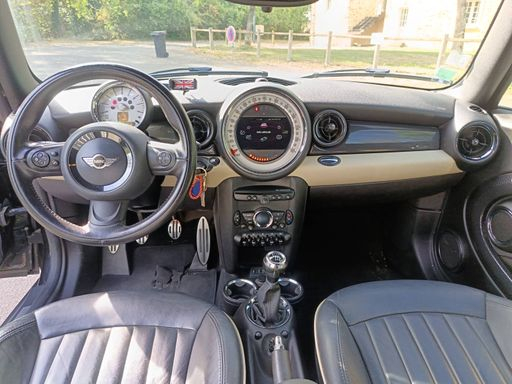 Mini Clubman 1.6 Cooper S 184 - Cooper S – 2013 – 139781 km – Essence – Boîte Manuelle — photo 19