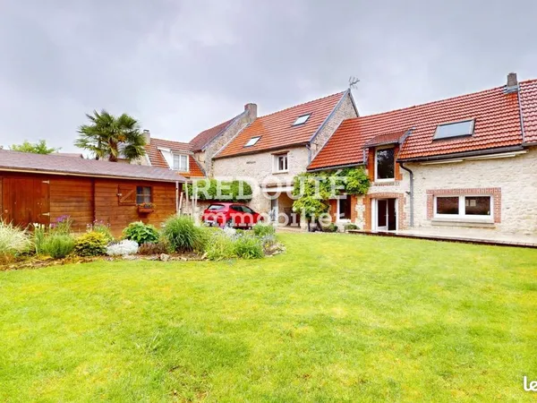 Maison 5 pièces 200 m²