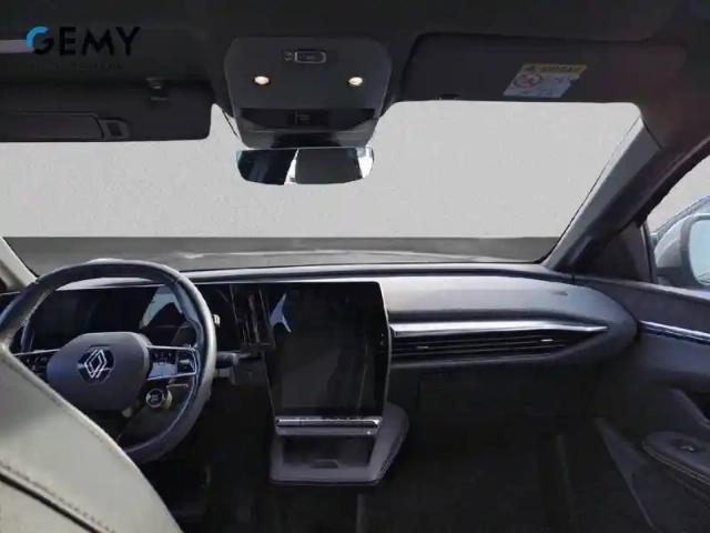 Renault Megane e-tech ev60 220 ch super charge — photo 8