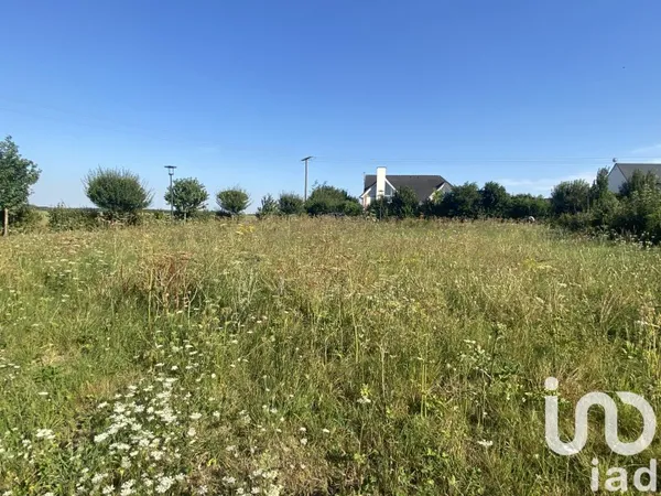 Terrain 571 m²