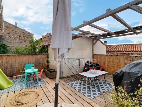 Maison 8 pièces 183 m²