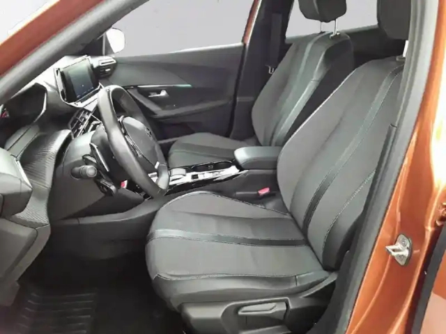Peugeot 2008 bluehdi 130 s&amp;s eat8 — photo 31