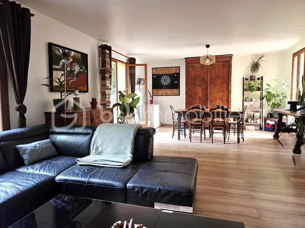 Maison 6 pièces 147 m²