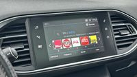 Peugeot 308 1.6 THP 205ch S&S GT — photo 13