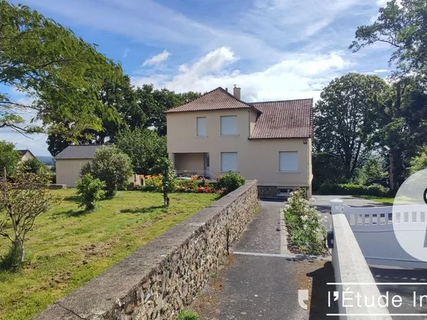 Pavillon 8 pièces 157 m²