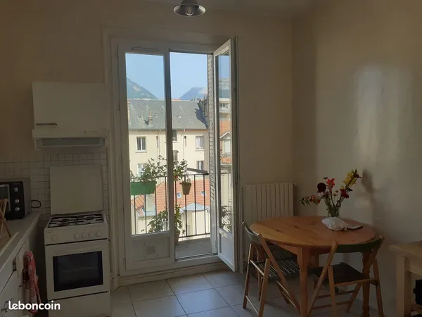 Quartier Aigle T2 meublé 32 m²