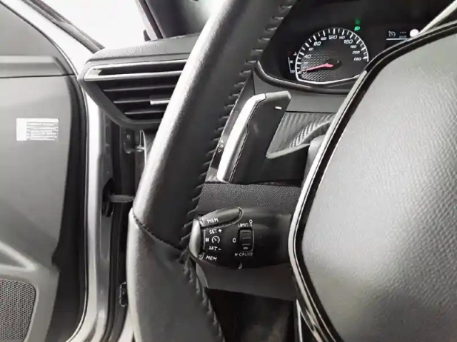 Peugeot 2008 bluehdi 130 s&amp;s eat8 — photo 23