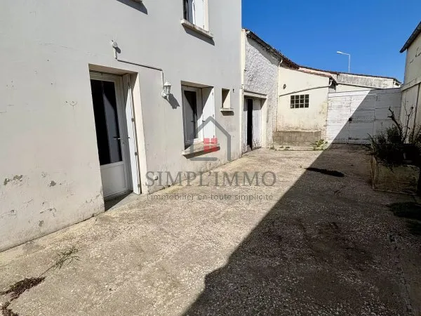 Ensemble immobilier de 147m²