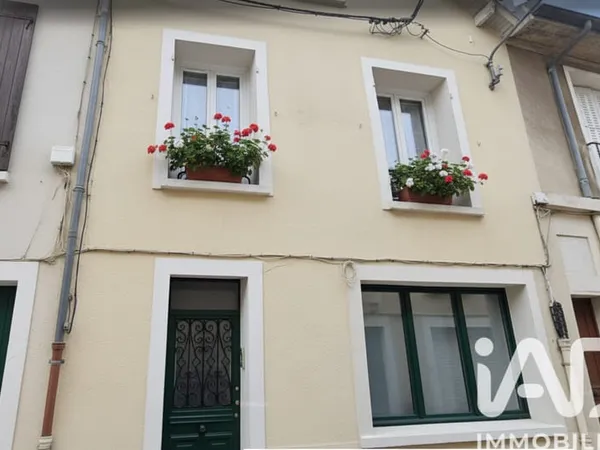 Immeuble 77 m²