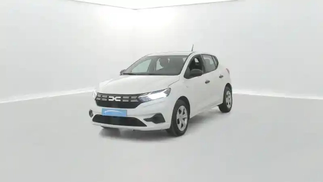 Dacia Sandero sce 65 — photo 10