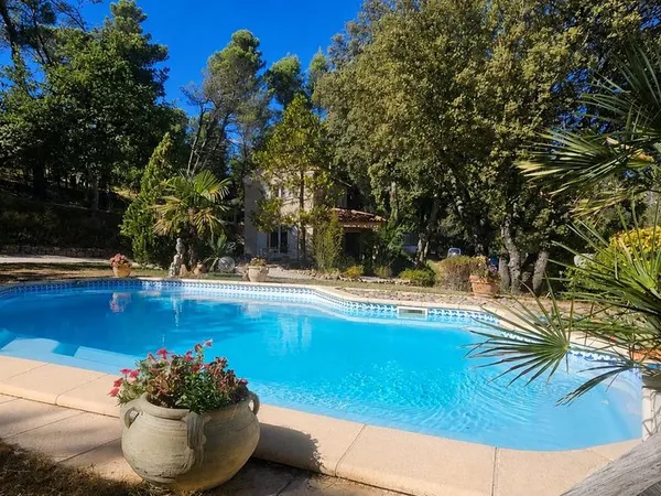Villa 3 pièces 107 m²