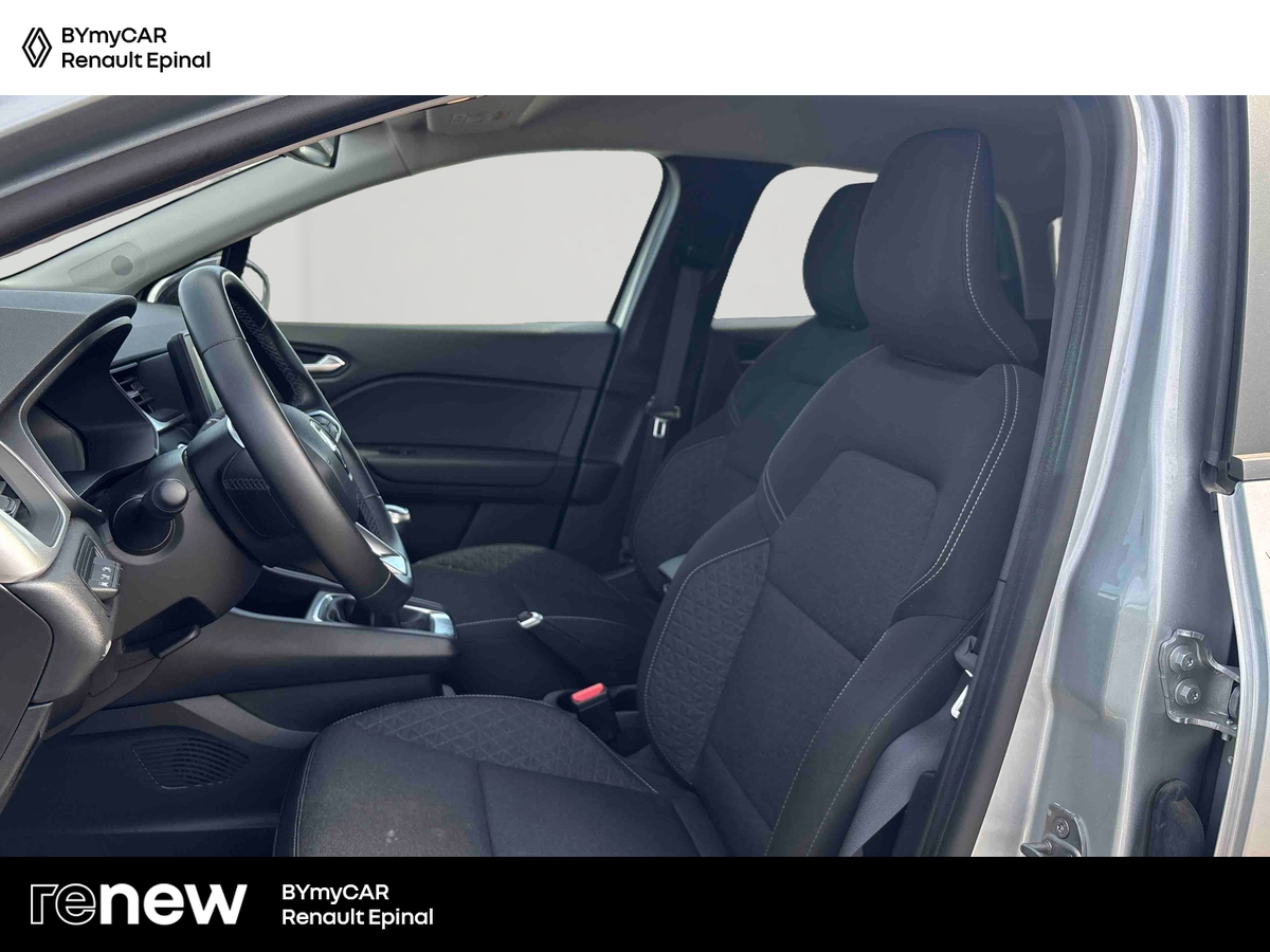Renault Captur TCe 90 — photo 11