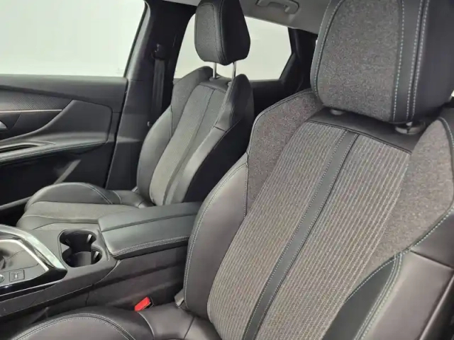 Peugeot 3008 puretech 130ch s&amp;s bvm6 — photo 70