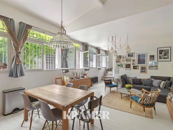Vends maison 3 chambres 90m² avec espace extérieur à Jourdain, Paris 20ème