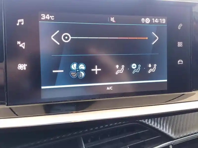 Peugeot 208 1.2 puretech 75ch s&amp;s style — photo 14