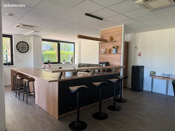 Bureaux privatifs et flexibles en Coworking - Tout inclus&Prêts à l'emploi 12 m2