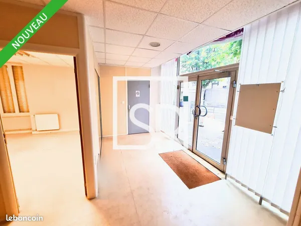Local commercial 65 m² CLERMONT FERRAND