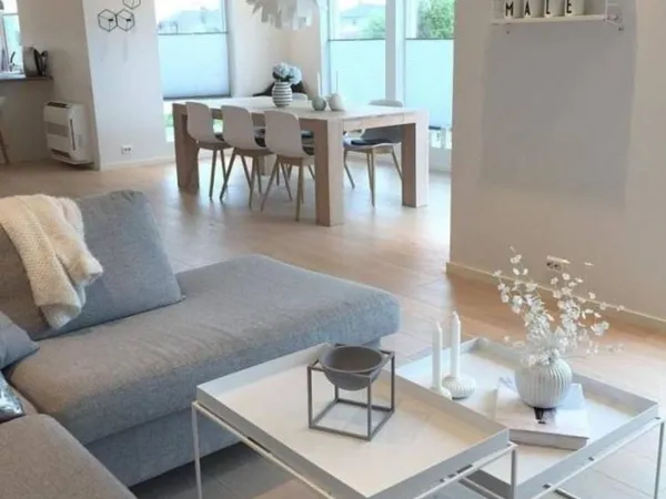 STUDIO de 35m² + TERRASSE + PKG(s)
