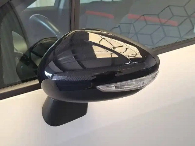 Citroën C3 Aircross puretech 110 s&amp;s eat6 — photo 10