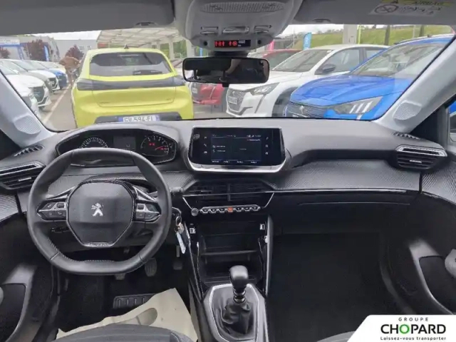 Peugeot 208 puretech 100 s&amp;s bvm6 — photo 8