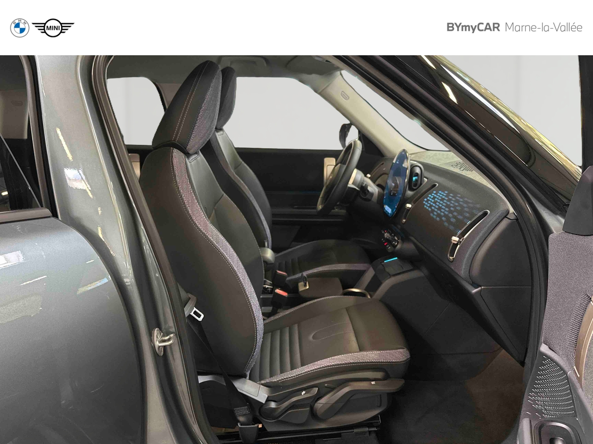 Mini Countryman C — photo 35