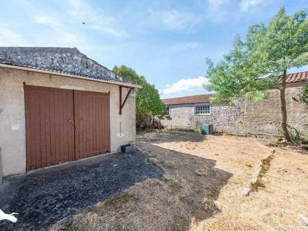 Parking/Garage/Box 159 m²