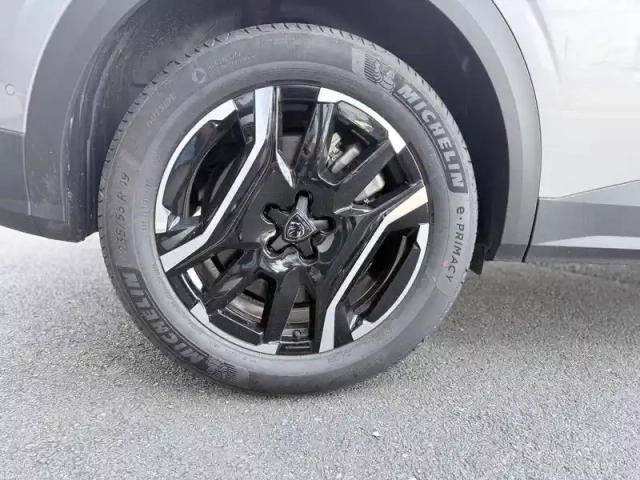 Peugeot 3008 plug-in hybrid 195 e-dcs7 — photo 34