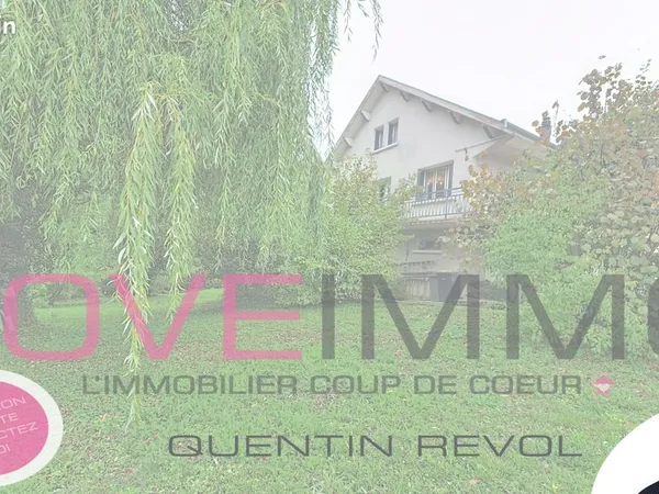 Maison 8 pièces 130 m²