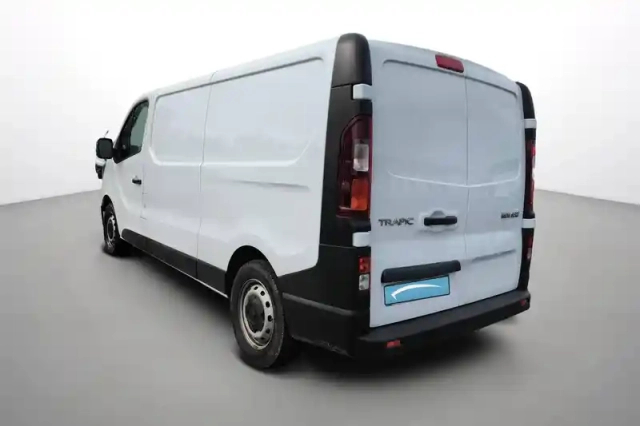 Renault Trafic fgn l2h1 3000 kg blue dci 130 — photo 4