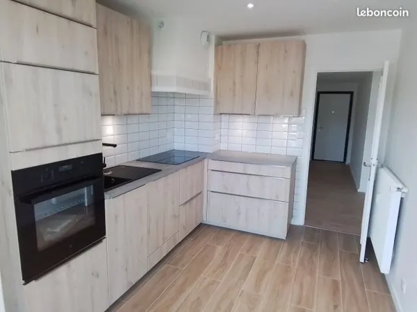 Appartement - 4 pièces - 83 m² - Essey les Nancy
