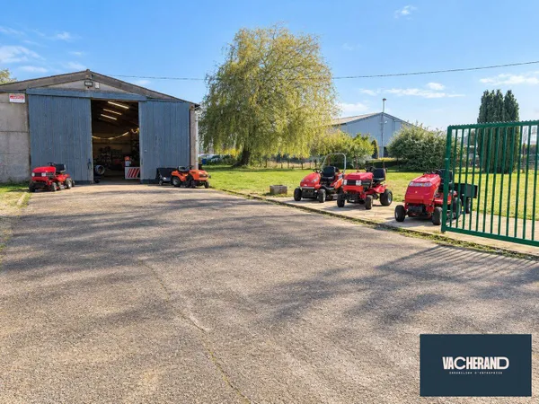 Local commercial 282 m²
