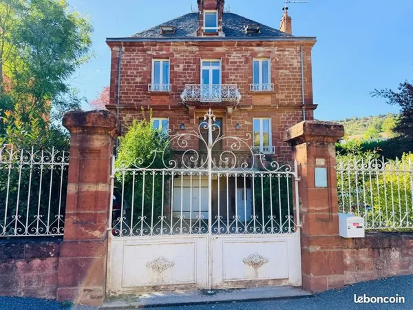 Maison 5 pièces 144 m²