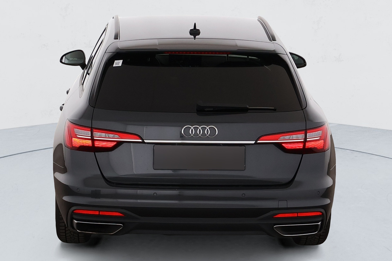 Audi A4 Avant — photo 4