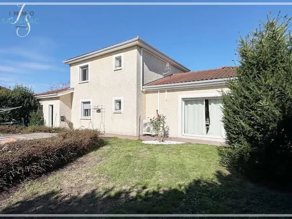 Maison 5 pièces 140 m²