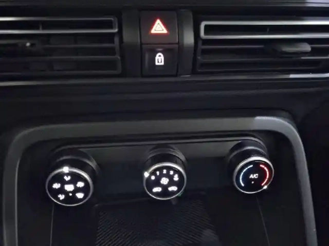 Citroën C3 turbo 100 ch bvm6 — photo 103
