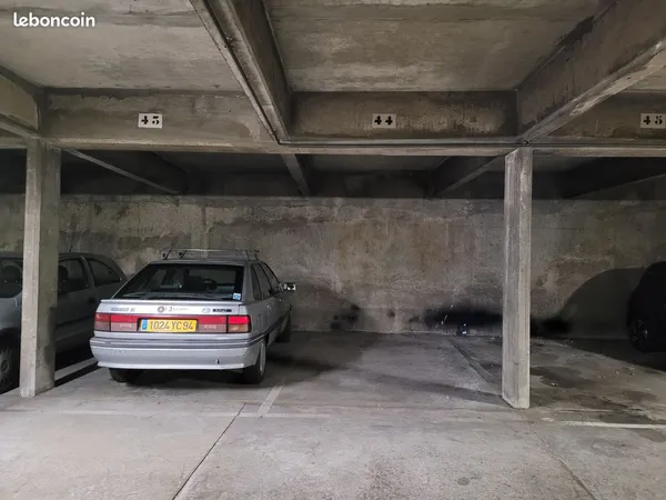 Place de parking Avron/Nation