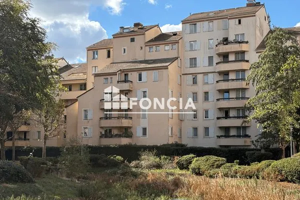 Appartement 4 pièces 81 m²