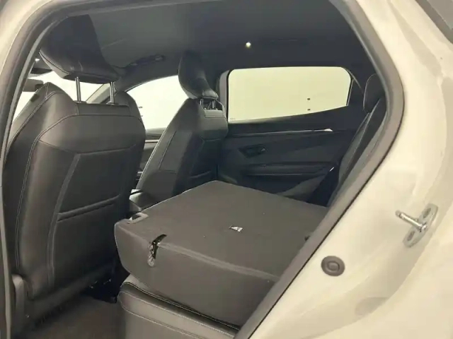 Renault Megane e-tech ev40 130ch standard charge — photo 59
