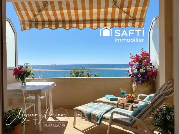 FRÉJUS PLAGE - Dernier étage, 2 pièces en Duplex avec terrasse et vue mer panoramique.