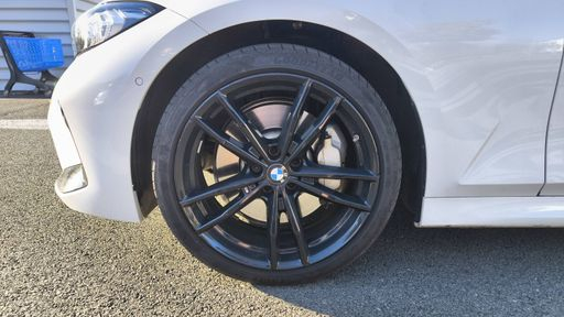 BMW Serie 3 Touring xDrive 30d 286 Mild Hybrid Steptronic8 - M Sport – 2023 – 27498 km – Hybride diesel – Boîte Automatique — photo 16
