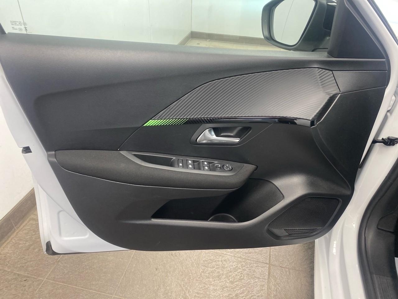Peugeot 208 puretech 100 s&s bvm6 active — photo 19
