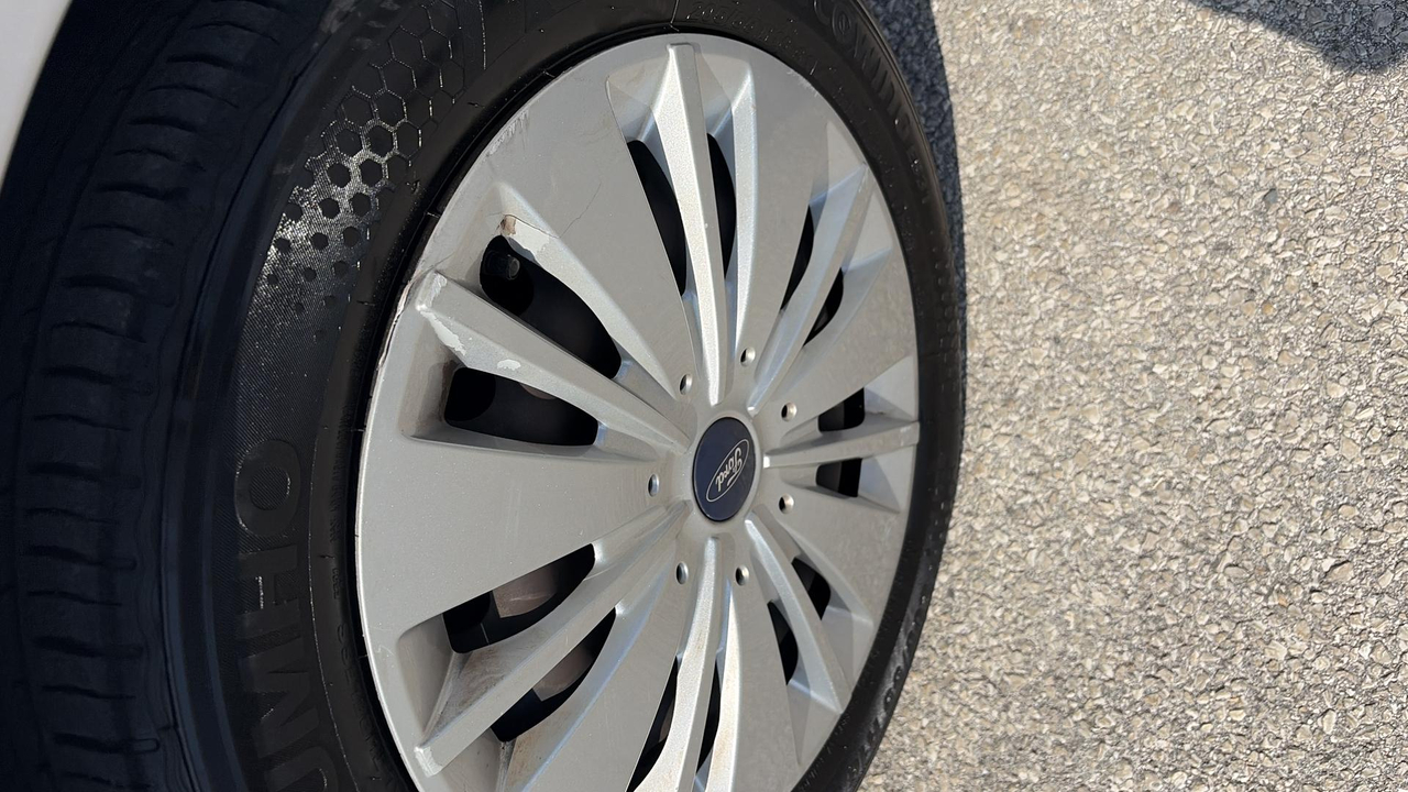 Ford C-MAX 1.5 TDCi 120 S&amp;S — photo 44