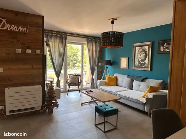 Locations App 45m2 - Cartoucherie