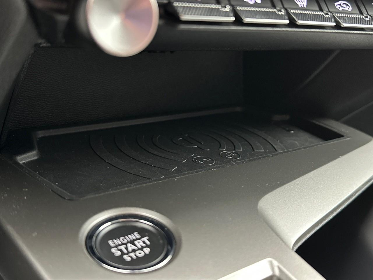 Peugeot 308 hybrid 145 e-dcs6 allure — photo 28