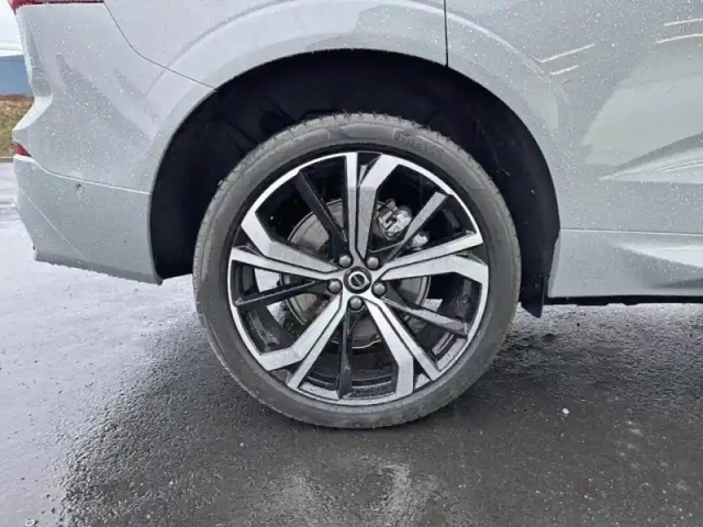 Volvo Xc60 t6 hybride rechargeable 350ch ultra style dark geartronic 8 awd — photo 5
