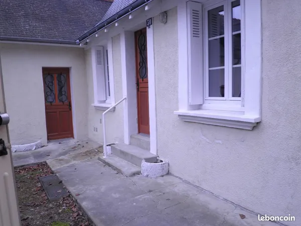 Maison F2 MONTVAL SUR LOIR