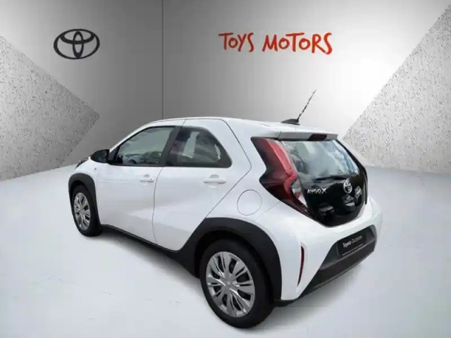 Toyota Aygo 1.0 vvt-i 72 dynamic — photo 3