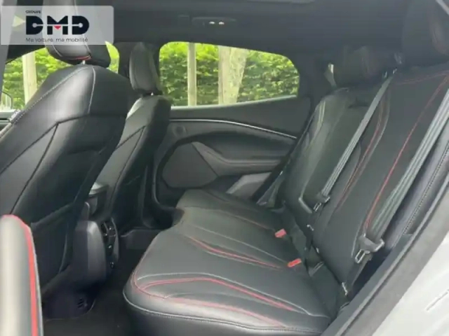 Ford Mustang mach-e 351ch extended range 91kwh premium awd — photo 10